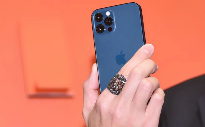 清苑苹果手机维修分享iPhone12系列重启方法教程 